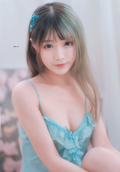 小受公车忘穿内裤被挺进小说_1080免费在线观看