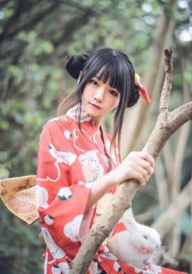 强行将美女按在床上90分钟_1080手机免费观看完整