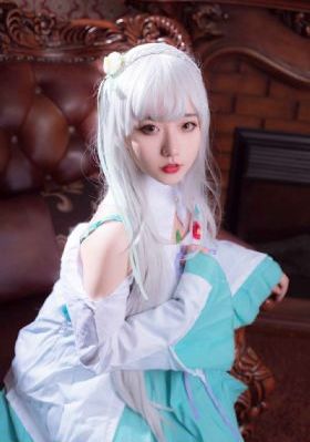 女保险公司推销员5中字免费观看_老版国语字幕