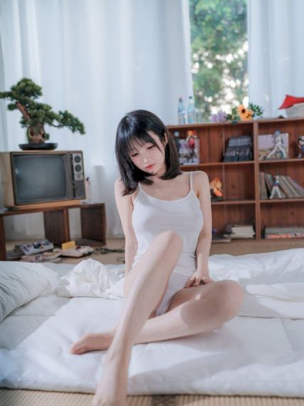 成人夜晚www_高清免费在线播放