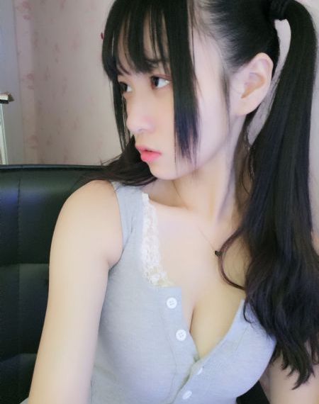 忘穿内裤被同桌c了好爽小说_1080免费在线播放