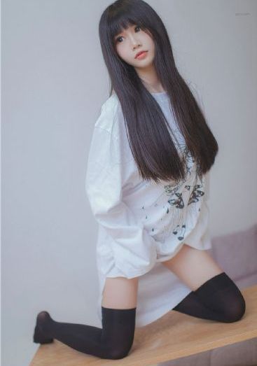 国产丝袜脚交一区_国产无码网页在线观看