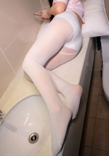 国产白嫩大乳丰满在线_高清免费观看韩国