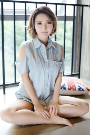 狠狠综合久久一区二区三区_1080全集免费播放