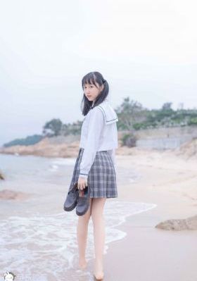 裸体老师性教育_高清免费观看韩国
