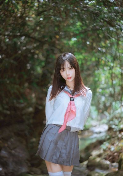 小蓝视频在线观看免费下载_BD英语日本电影免费