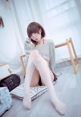 AV无码免费毛片一二三四_720免费观看超清