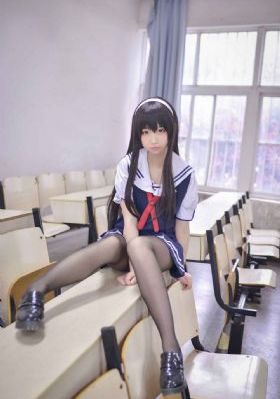 小王同学和小张同学一起在校园里_BD英语在线观看电视